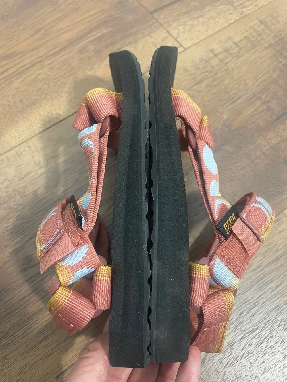 Teva Sandals Kids Size 5